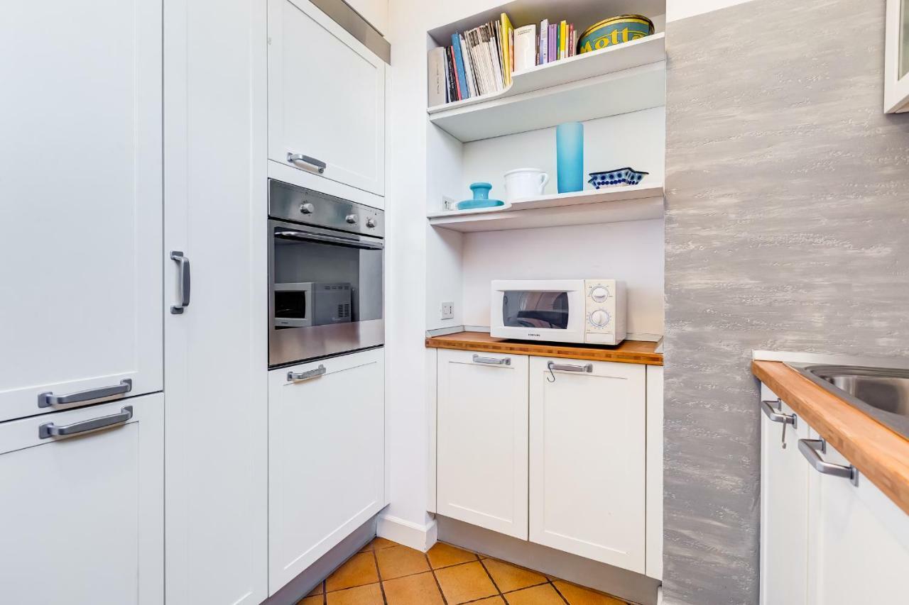 Colosseum Terrace Apartment Рим Экстерьер фото