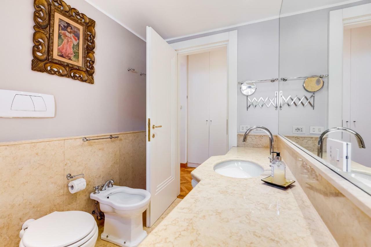 Colosseum Terrace Apartment Рим Экстерьер фото